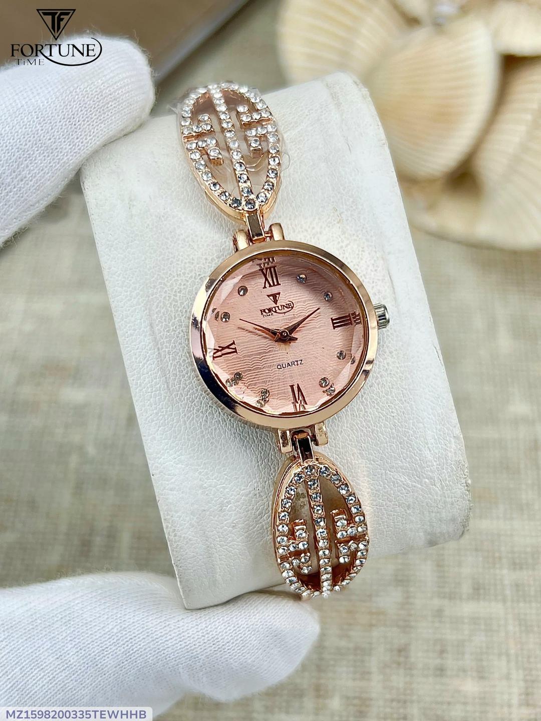 Women’s Rose Gold Stainless Steel Chain Watch – Round Dial, Quartz Movement, Water Resistant